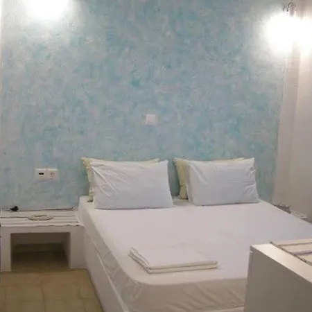 Cycladic Studio With View The Dolphins Апартаменты Иос