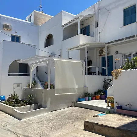 Апартаменты Cycladic Studio With View The Dolphins *